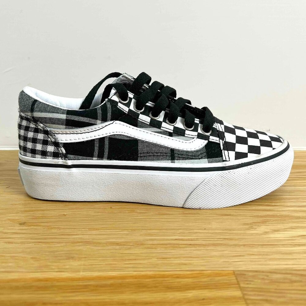 Gently used!VANS! Mix Checkered/Plaid Platform Laced Shoes Cute! Girls Size 2